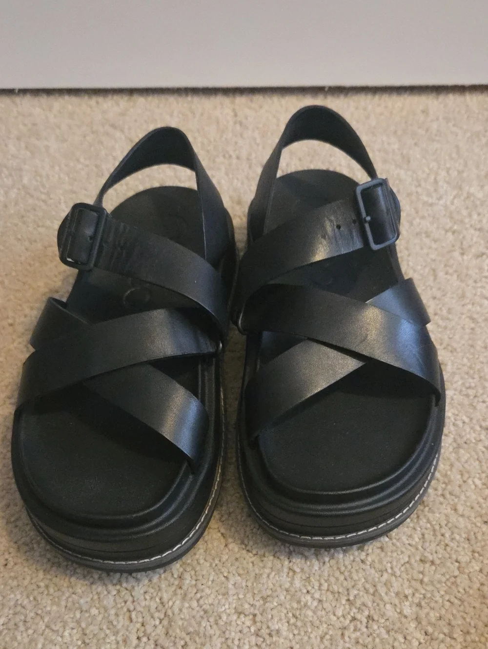 Chaco Townes Womens sandals Shoes in black Womens Size 5 In great Shape.